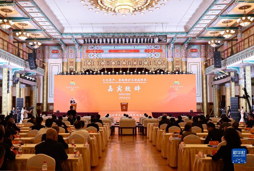 口袋棋牌官方网站